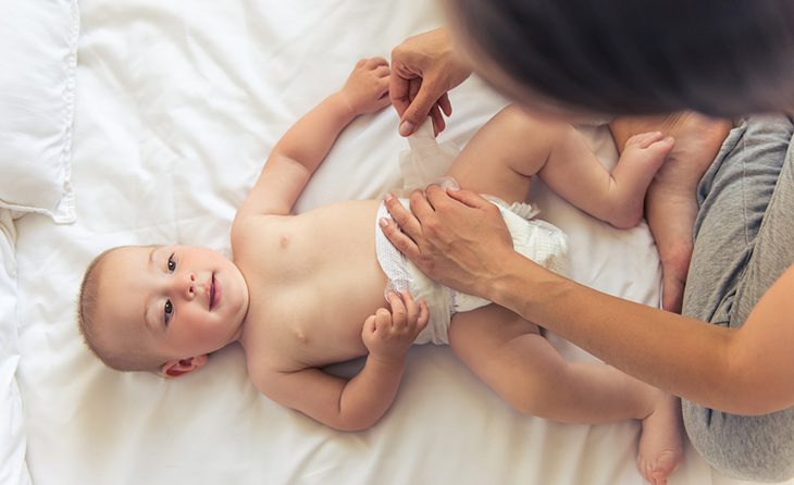 Bebeğin Altını Değiştirme